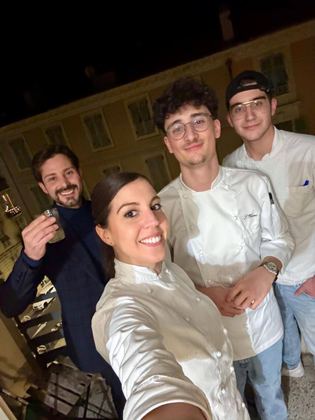 45000ft Dining contact us - our team